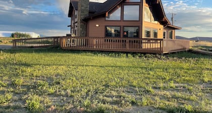 Main Street Cabin near Sand Dunes - Fort Garland