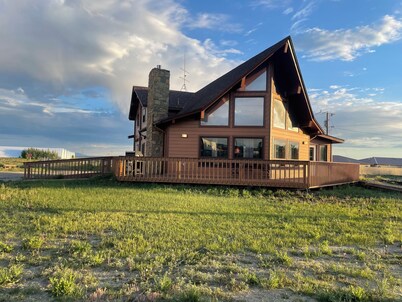 Main Street Cabin near Sand Dunes - Fort Garland