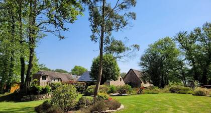 Le Paradis perdu -Maison avec jardin paysagé