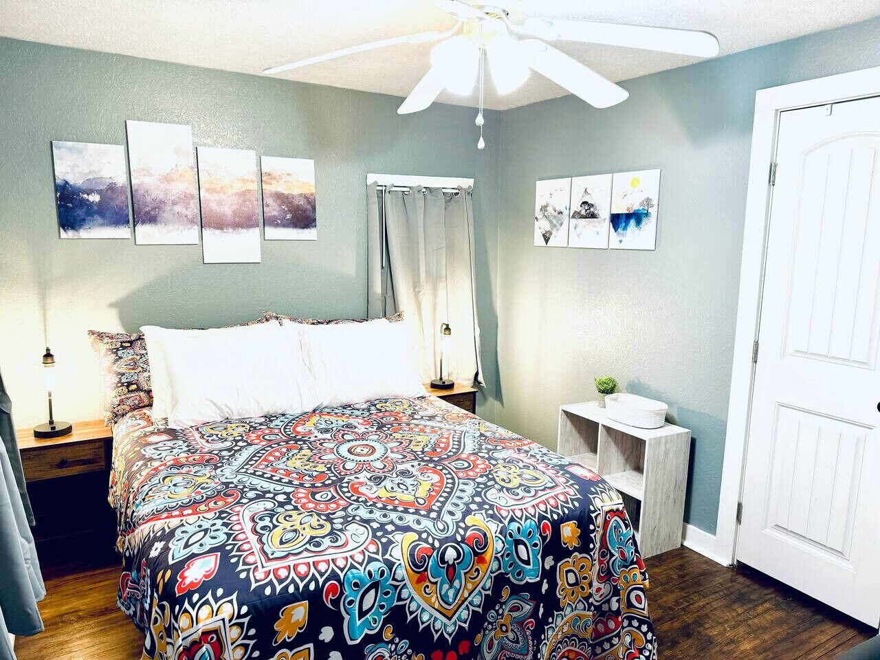 2 makuuhuonetta, työpöytä, silitysrauta/-lauta, Wi-Fi