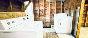 Relax & Unwind in 2BR 1BA Home in Quiet Neighborhood