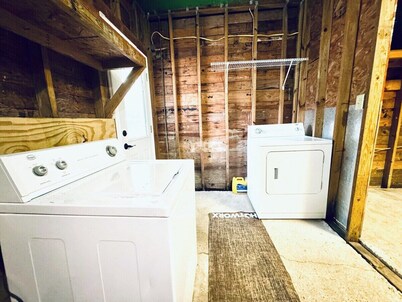 Relax & Unwind in 2BR 1BA Home in Quiet Neighborhood