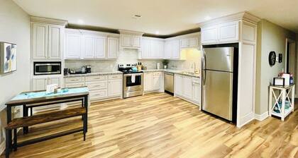 Modern Boho 2BR 2BA Home on Quiet Street