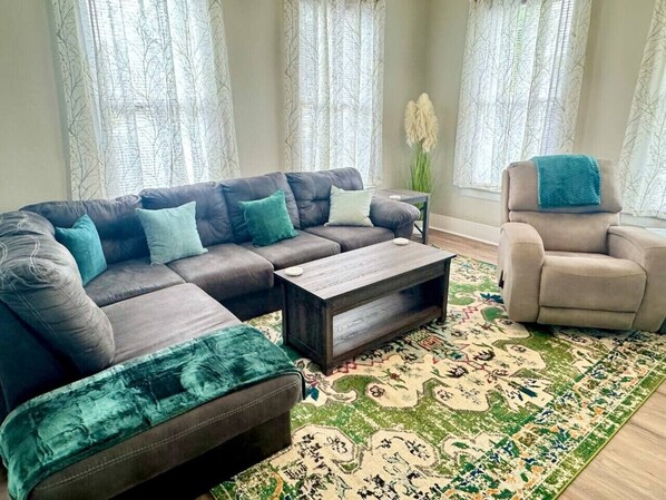 Télévision, espaces bureaux