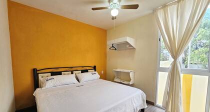 Colorido Apartamento a 8 min Centro Amplio y Familiar