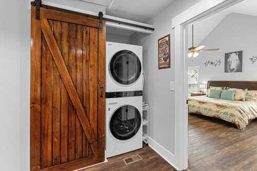 Farmhouse at Magnolia Valley