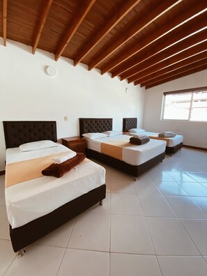 Basic fyrbäddsrum | Gratis wi-fi