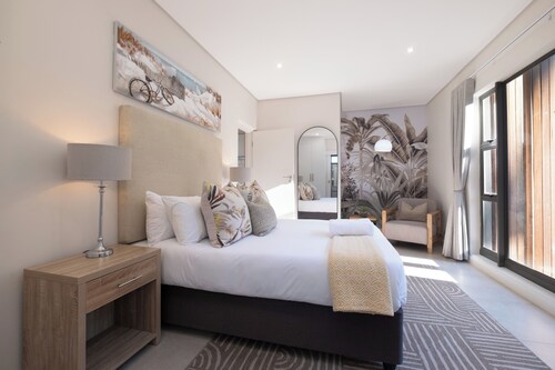 Luxurious 3BR House with Breathtaking Views