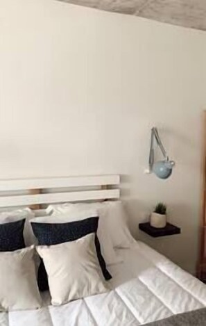 1 bedroom, iron/ironing board, WiFi, bed sheets - Liébana Valley Apartment (Oreña)