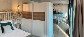 West Coast Apartment