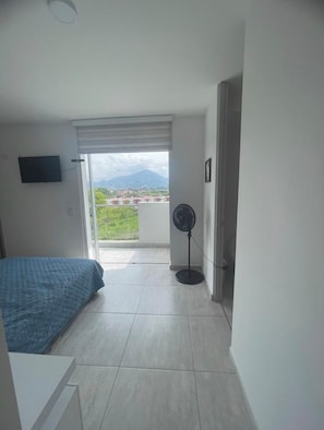 3 bedrooms, iron/ironing board, WiFi, bed sheets - Lujoso apto con espectaculares vistas en Pereira con parqueadero y piscina (Risaralda)