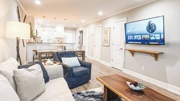 Téléviseur, bureau