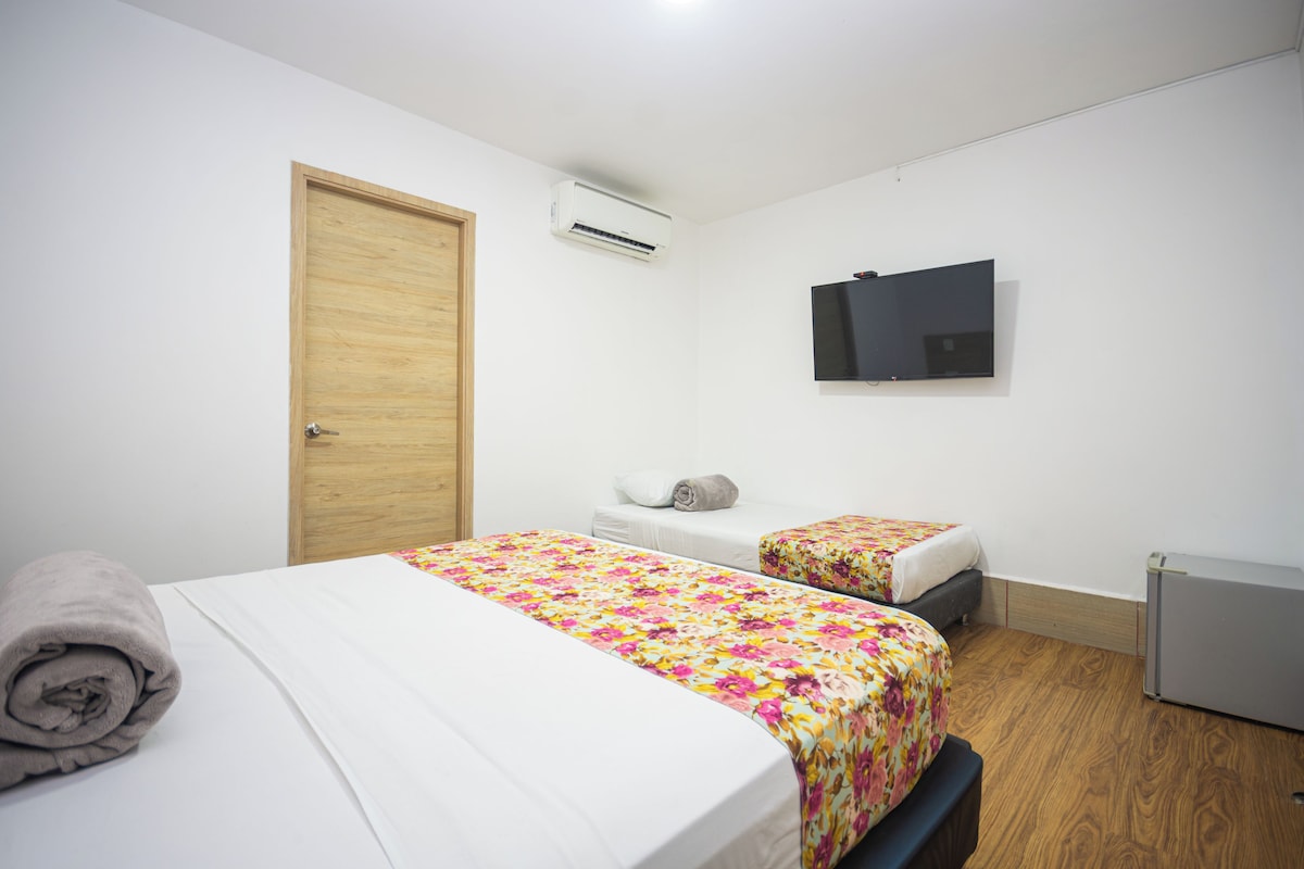Standard Triple Room, Air conditioning