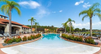 Luxury 7 bedroom Villa on the gated Bellavida Resort, close to everything Disney