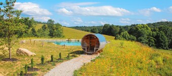 Unique Waterfront Nature Cabin Hot Tub Sauna 3 mi from Hocking Hills St Pk 