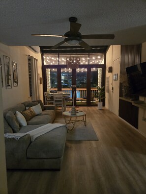 TV, offices