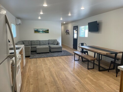 Family friendly escape miles from Glacier National Park.