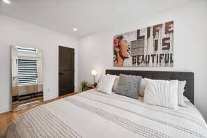 2 室のベッドルーム、WiFi、ベッドシーツ