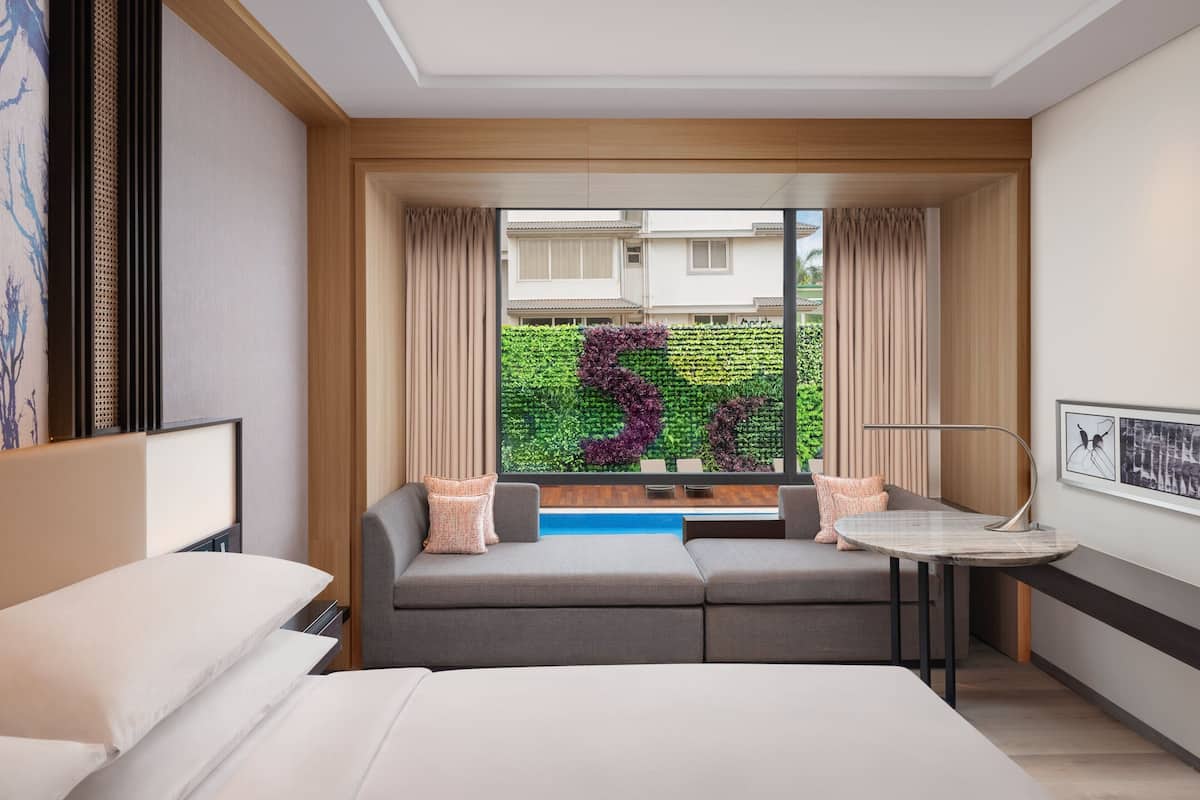 Deluxe Room, 1 King Bed, Non Smoking, Pool View | Pool | Outdoor pool, pool umbrellas, sun loungers