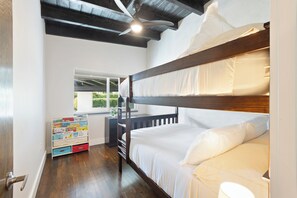 House, 4 Bedrooms, Private Pool, Bay View