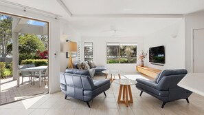 TV - Como Noosa 1 - 169 Gympie Terrace Noosaville (Noosaville)