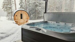 Bain à remous extérieur