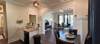 Unit 1 - Copper - Pinal Creek East - private yard - wifi - central location