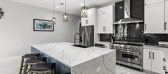 Stunning 4BR Home Near the Bay!