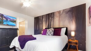 Room - Boulder Retreat w/ Pool & Mountain Views (Boulder)