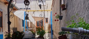 Country Home 'Casa Pita' with Private Terrace, Private Garden and Wi-Fi