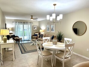 Dining - Beachfront..Island Beach Club - Gorgeous First Floor 2 Bed, 2 bath with Pool (Holmes Beach)