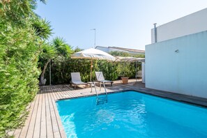 Pool - Villa 'Es Tancat' with Sea View, Private Pool and Wi-Fi (Sa Ràpita)