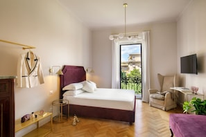 5 bedrooms, iron/ironing board, WiFi