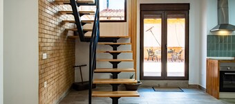 Country House 'La Carbonera 1' with Private Terrace, Wi-Fi and Air Conditioning