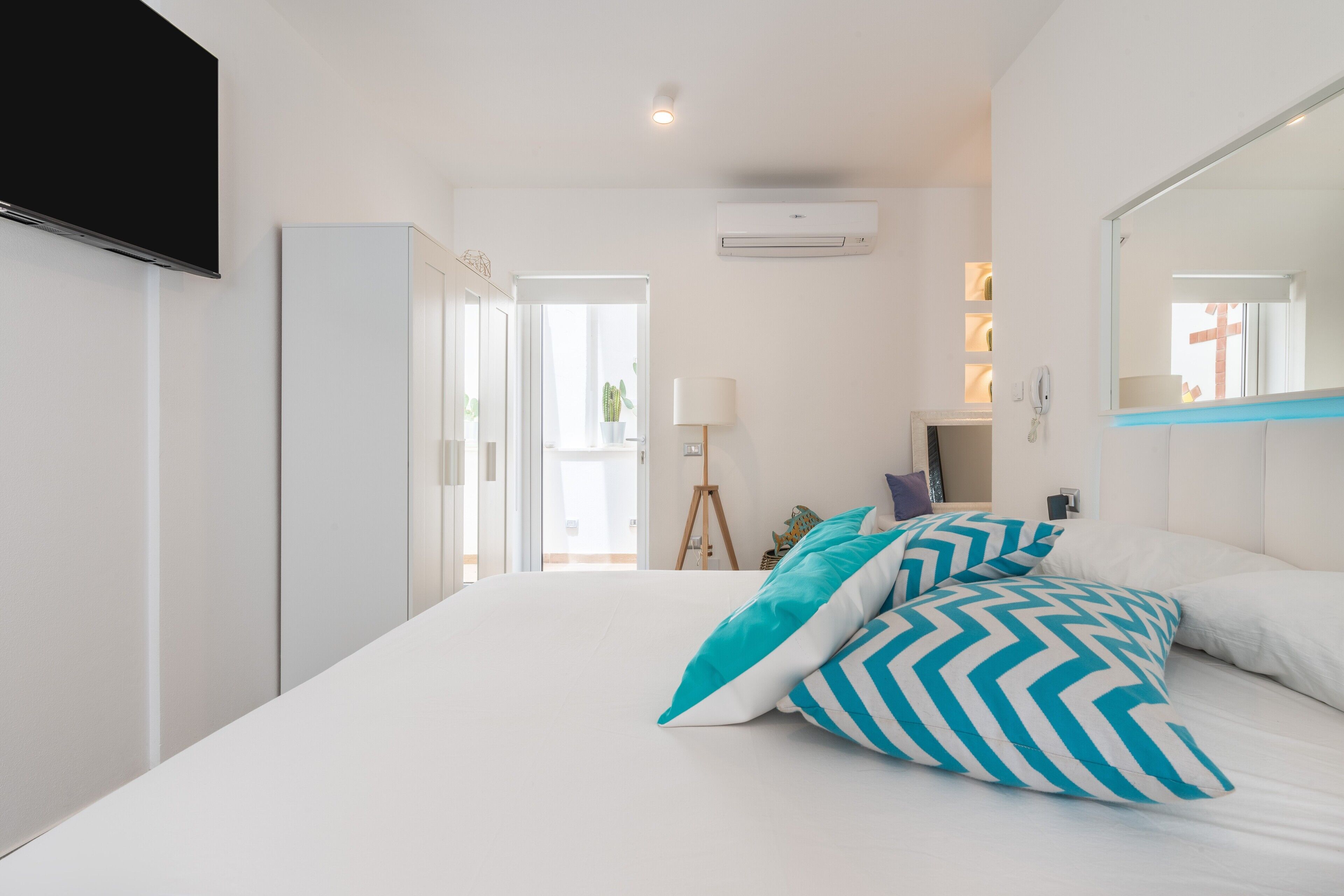 2 camere, Wi-Fi gratuito, lenzuola