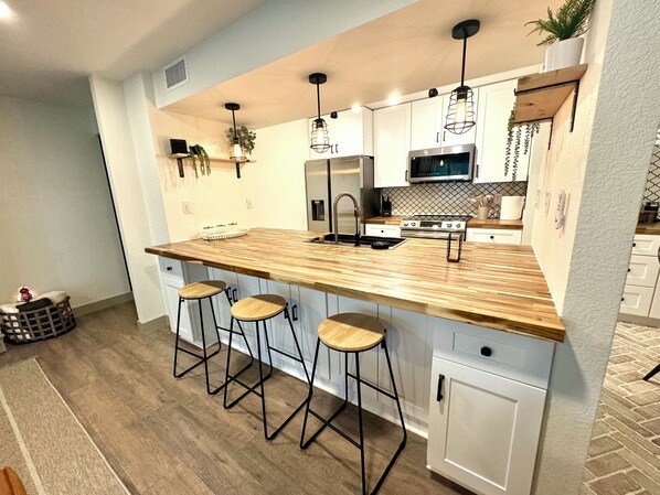 Private kitchen - The Cozy Getaway (Colorado Springs)