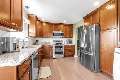 3- Bedroom Apartment at an Award Winning Winery