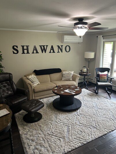 Close to Everything! Freshly updated ranch home.