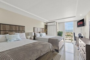 1 bedroom, in-room safe, desk, iron/ironing board