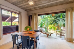 Superior-Villa, Gartenblick | Wohnbereich