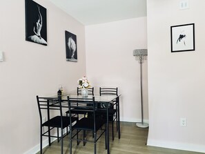 Dining - Audrey- an ode to an icon (Salem)