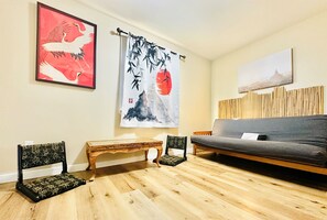 Een smart-tv en een open haard