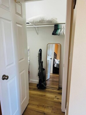 Fitness facility - The Twin Flats (Audrey and Far East Escape) (Salem)