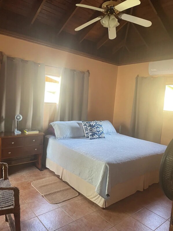 2 chambres, accès au Wi-Fi (inclus), literie fournie