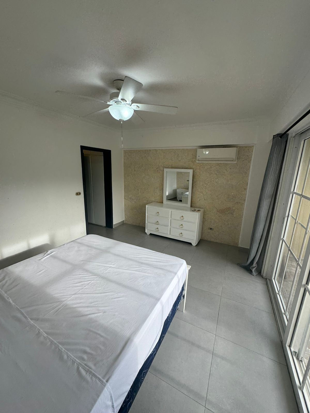 2 habitaciones, wifi y ropa de cama 