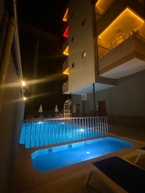 Seasonal outdoor pool
