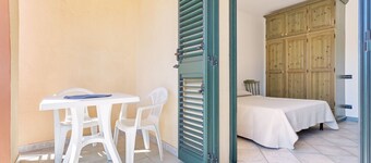 Casa Catalpa near the beach