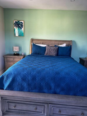 1 chambre, fer et planche à repasser, Wi-Fi gratuit, draps fournis