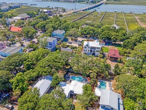 Exterior - 116 E Hudson - Heaven's Folly - Spa - Private Pool - Central Location (Folly Beach)