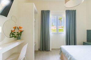 2 habitaciones, tabla de planchar con plancha y wifi gratis